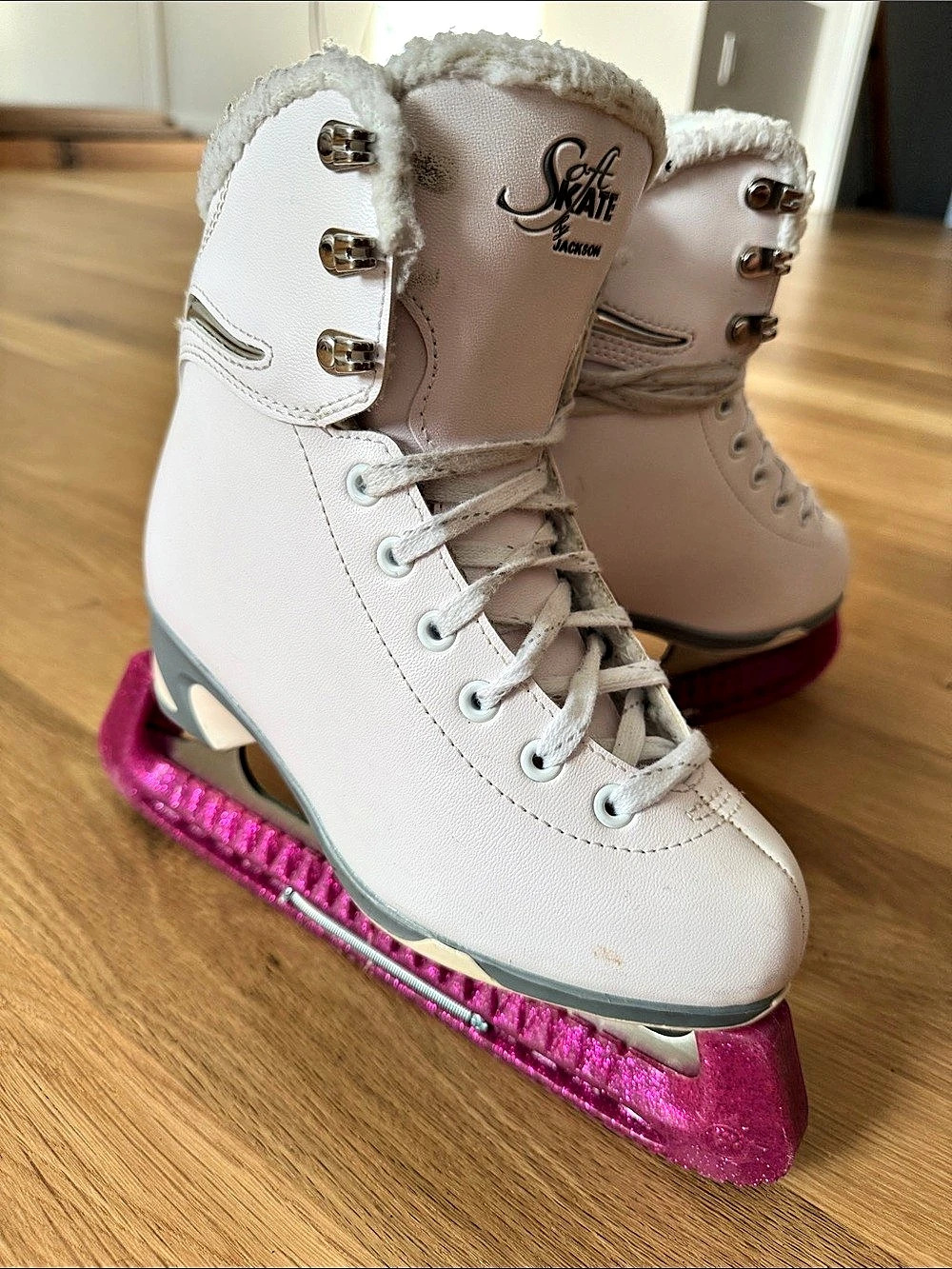 Jackson SoftSkate Figure Skates White US 3
